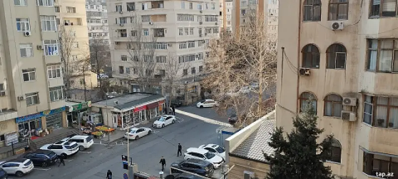 Kirayə verilir 3 otaqlı mənzil 100 m²