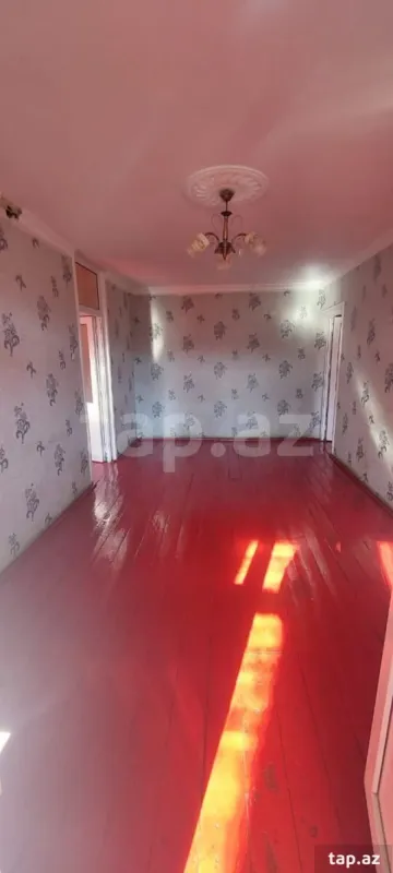 Kirayə verilir 3 otaqlı mənzil 50 m²