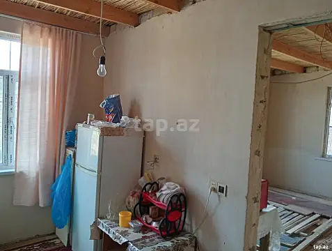 Satılır 3 otaqlı həyət evi