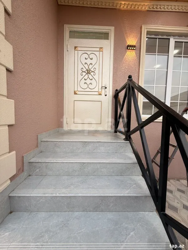 Satılır 3 otaqlı həyət evi