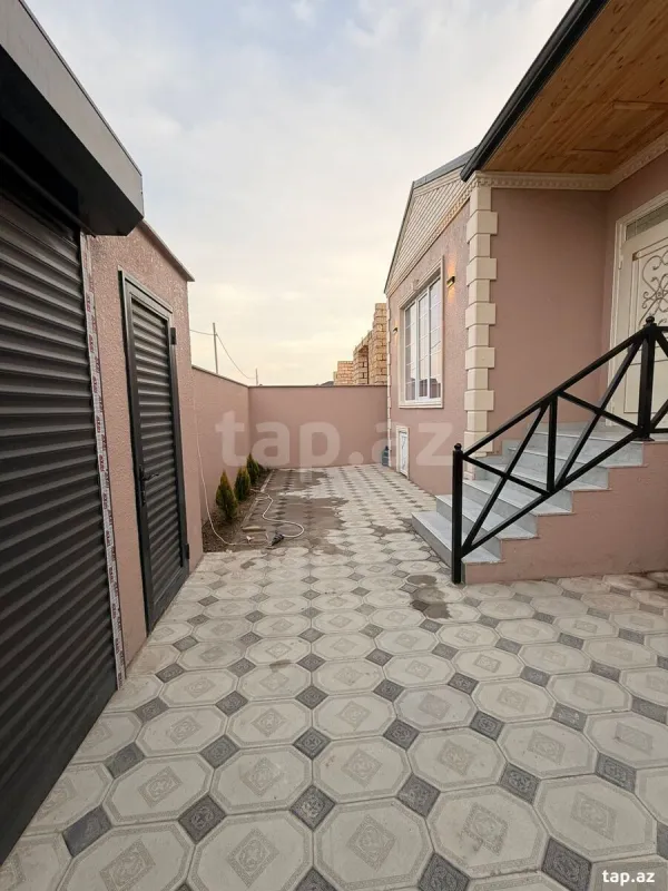 Satılır 3 otaqlı həyət evi