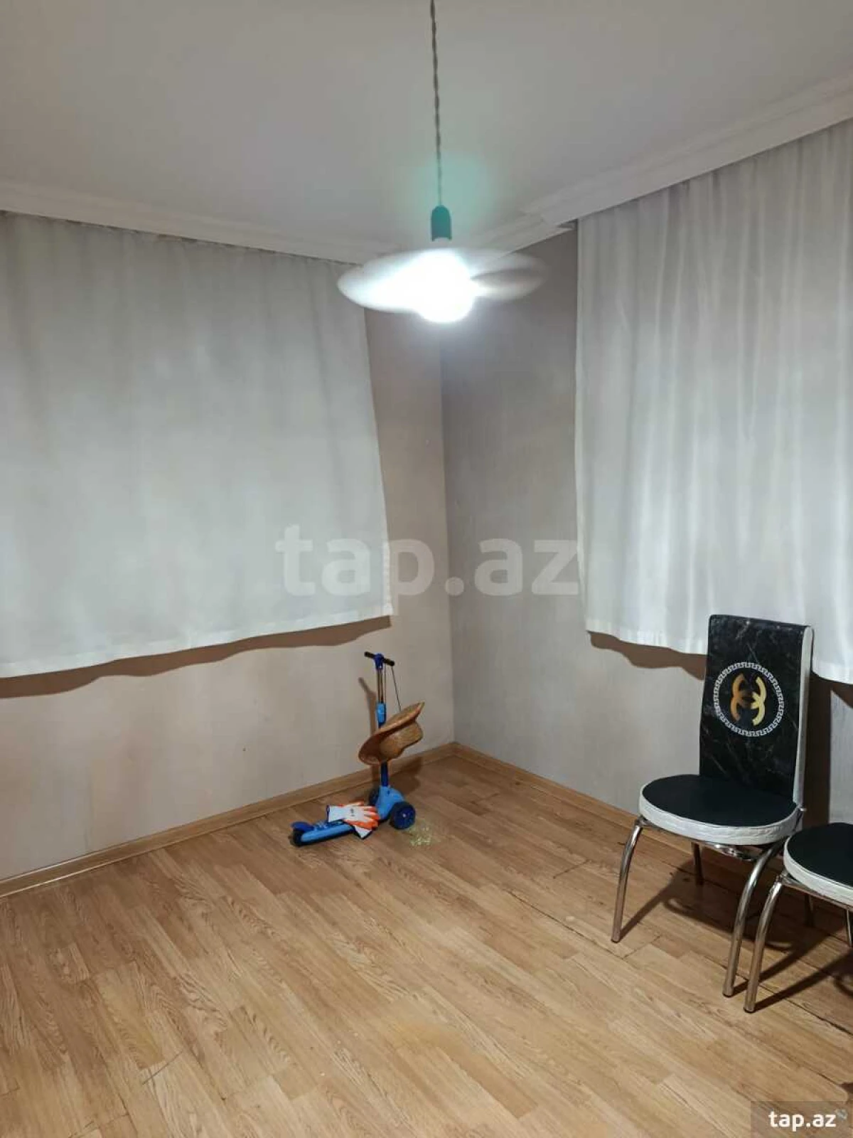 Satılır 1 otaqlı mənzil 60 m²