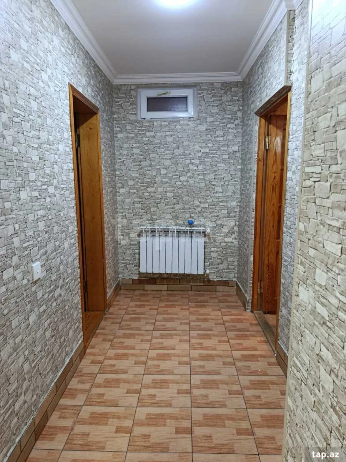 Satılır 1 otaqlı mənzil 60 m²