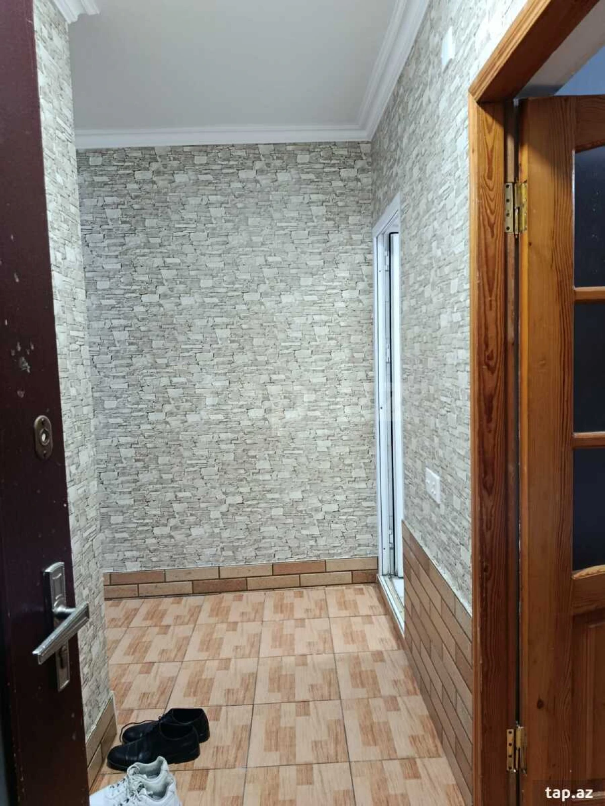 Satılır 1 otaqlı mənzil 60 m²