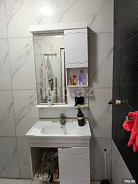 Satılır 1 otaqlı mənzil 60 m²