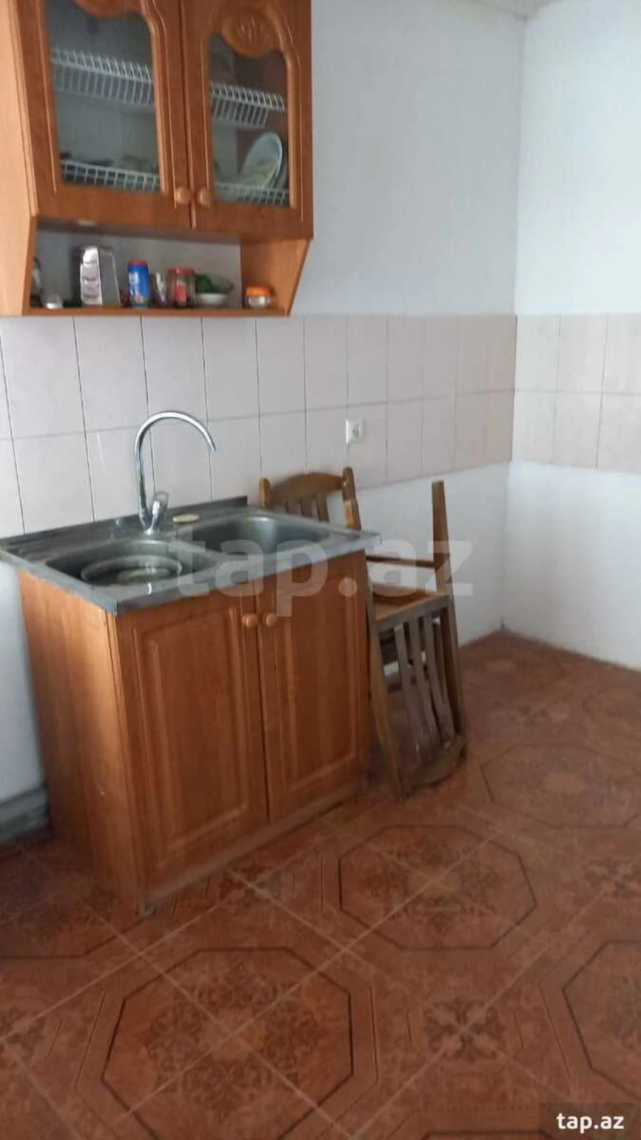 Satılır 4 otaqlı həyət evi