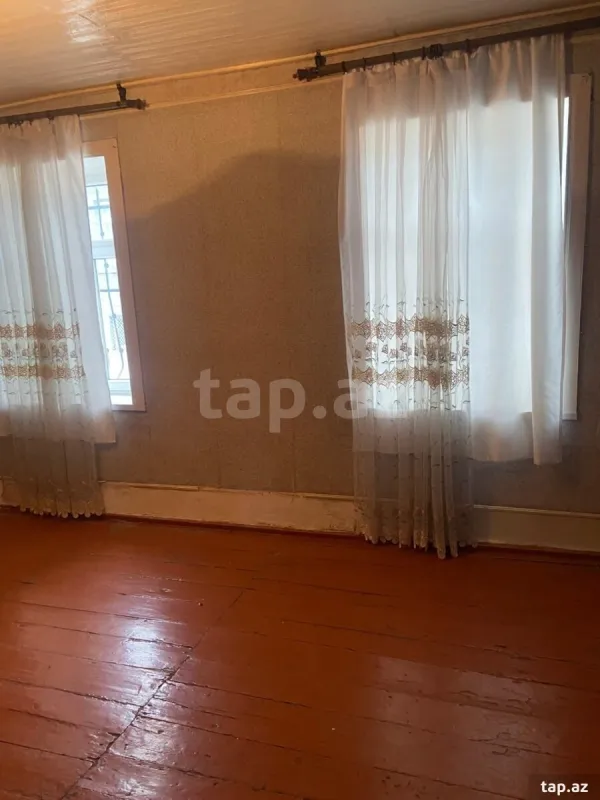 Satılır 4 otaqlı həyət evi 120 m²