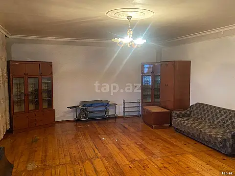 Satılır 4 otaqlı həyət evi 120 m² — Gəncə 4 otaq 120.00 m²