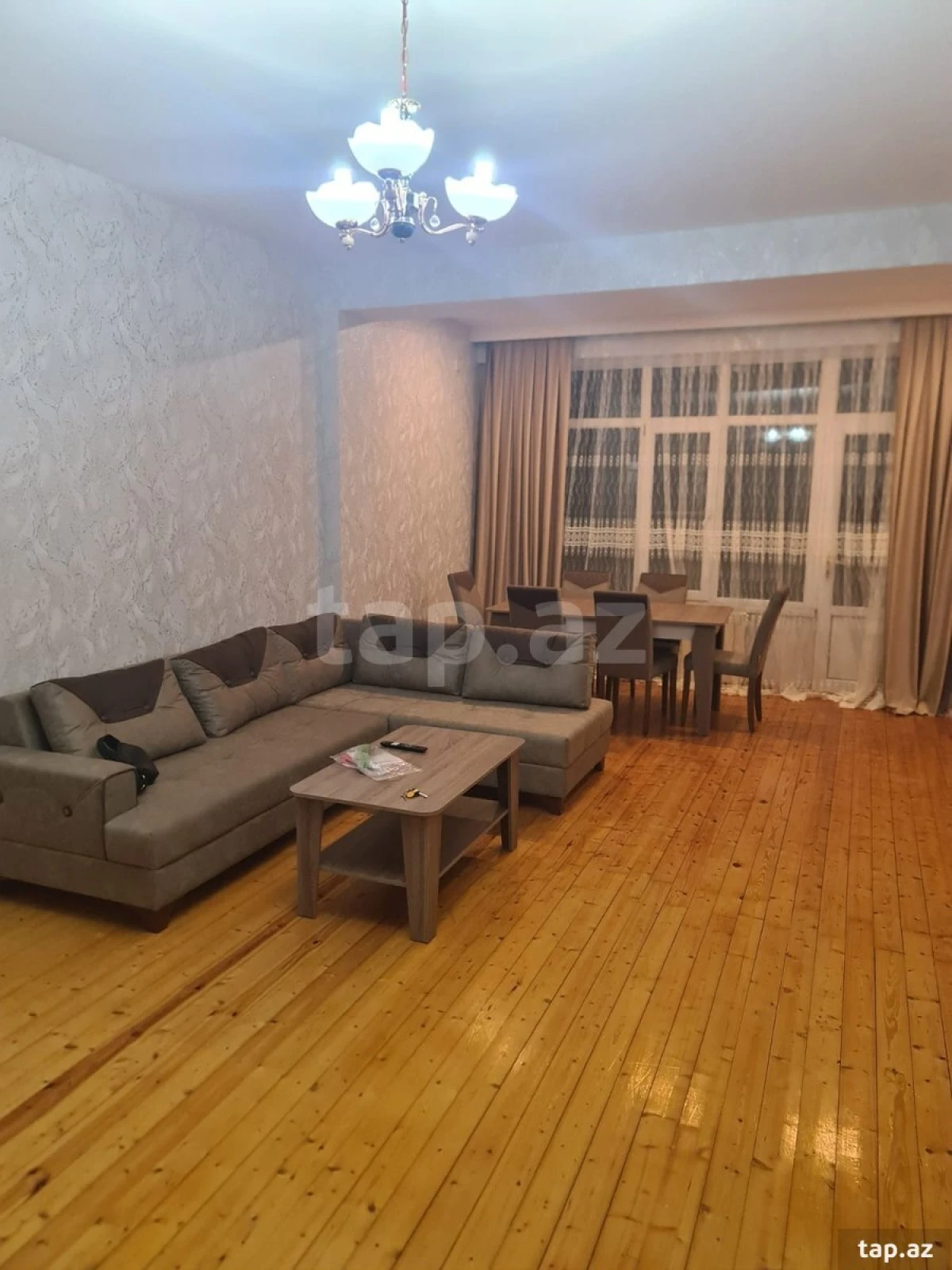 Kirayə verilir 2 otaqlı yeni tikili 90 m²