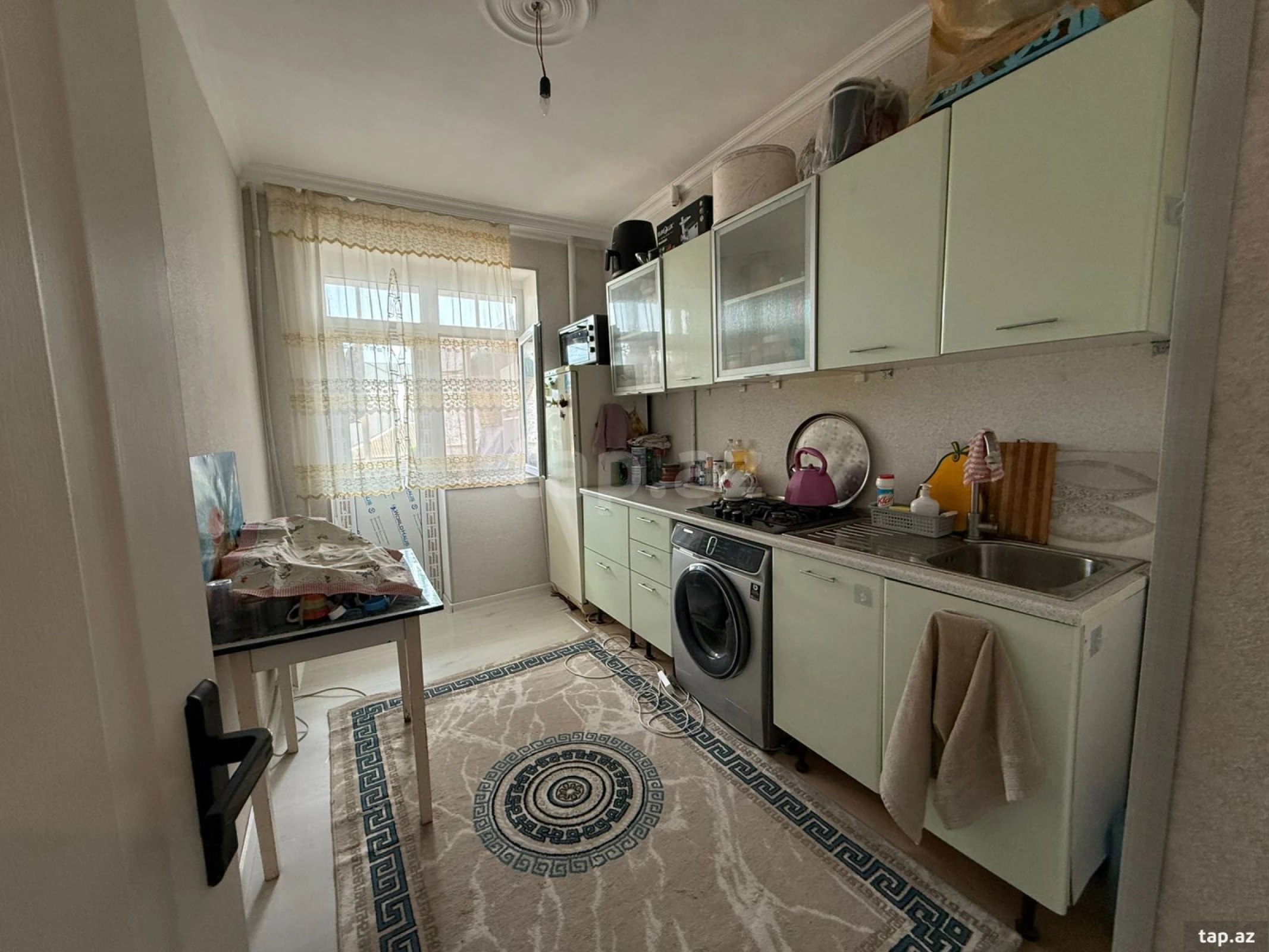 Satılır 2 otaqlı mənzil 57 m²