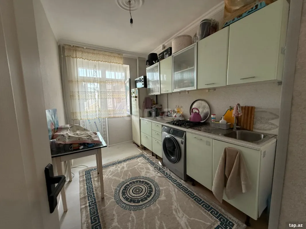 Satılır 2 otaqlı mənzil 57 m²