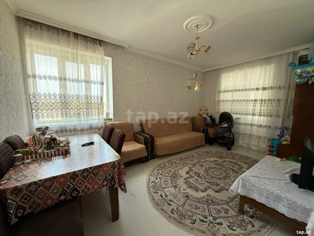 Satılır 2 otaqlı mənzil 57 m²