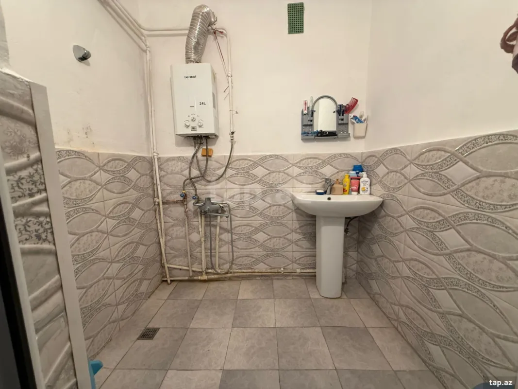 Satılır 2 otaqlı mənzil 57 m²