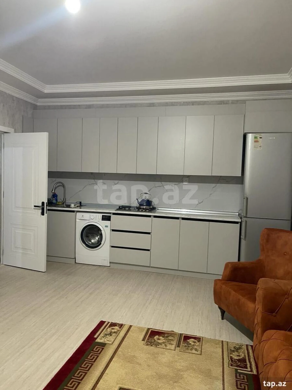 Kirayə verilir 3 otaqlı yeni tikili 92 m²