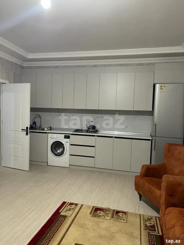 Kirayə verilir 3 otaqlı yeni tikili 92 m²