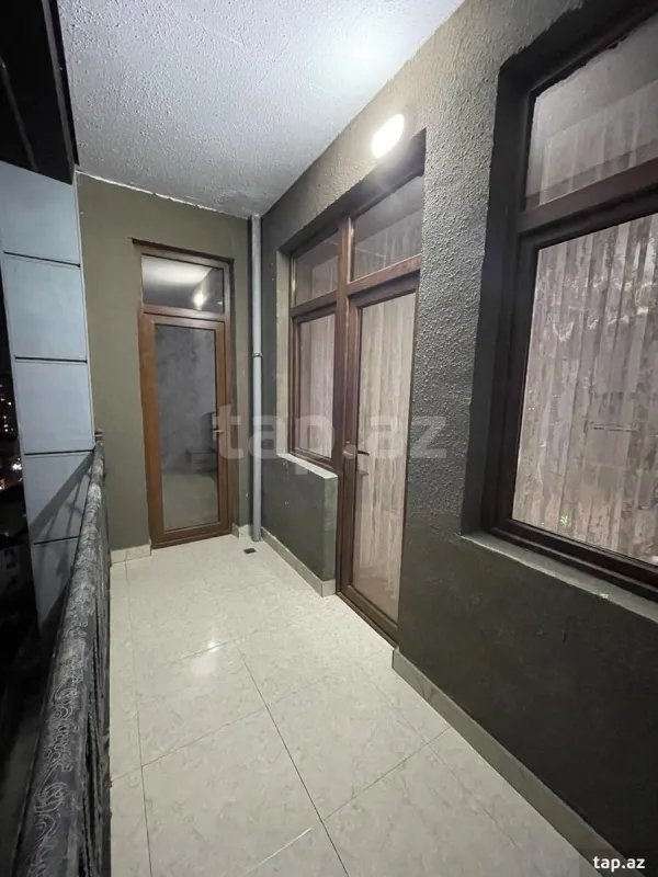 Kirayə verilir 3 otaqlı yeni tikili 92 m²