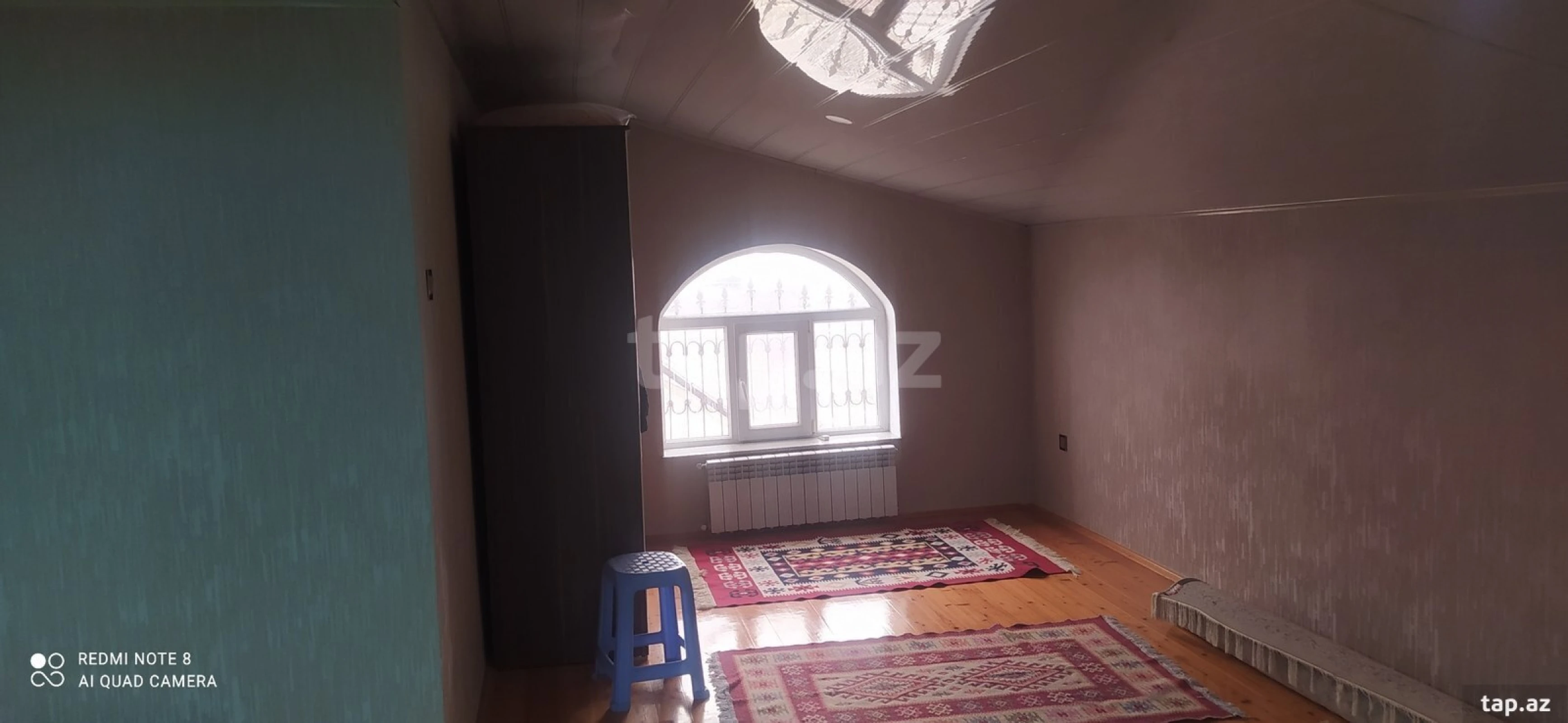 Satılır 5 otaqlı həyət evi