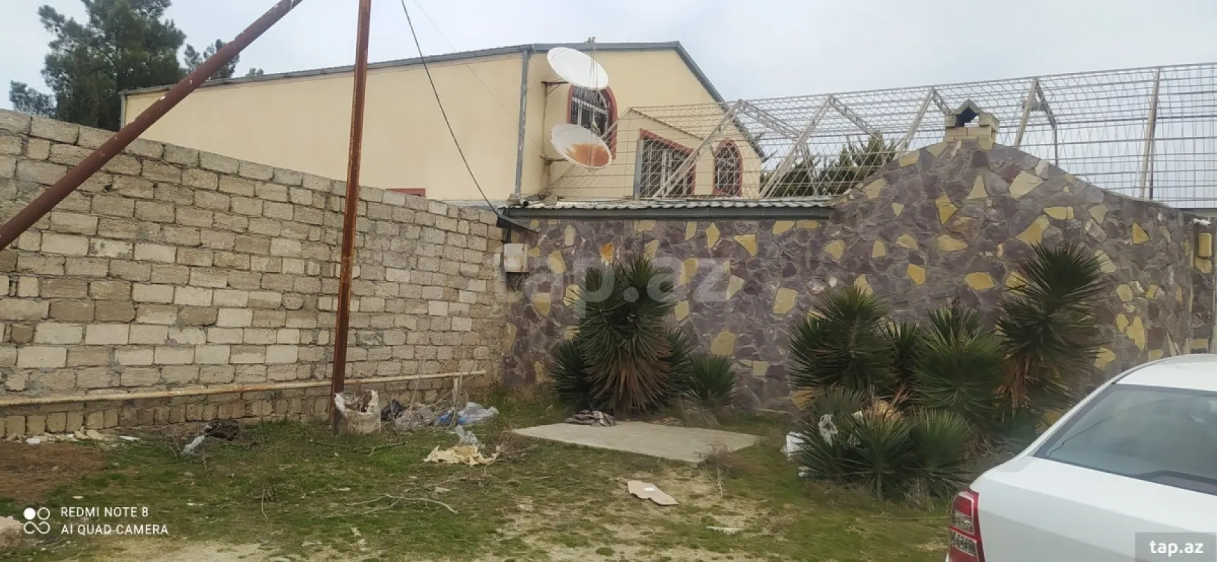 Satılır 5 otaqlı həyət evi