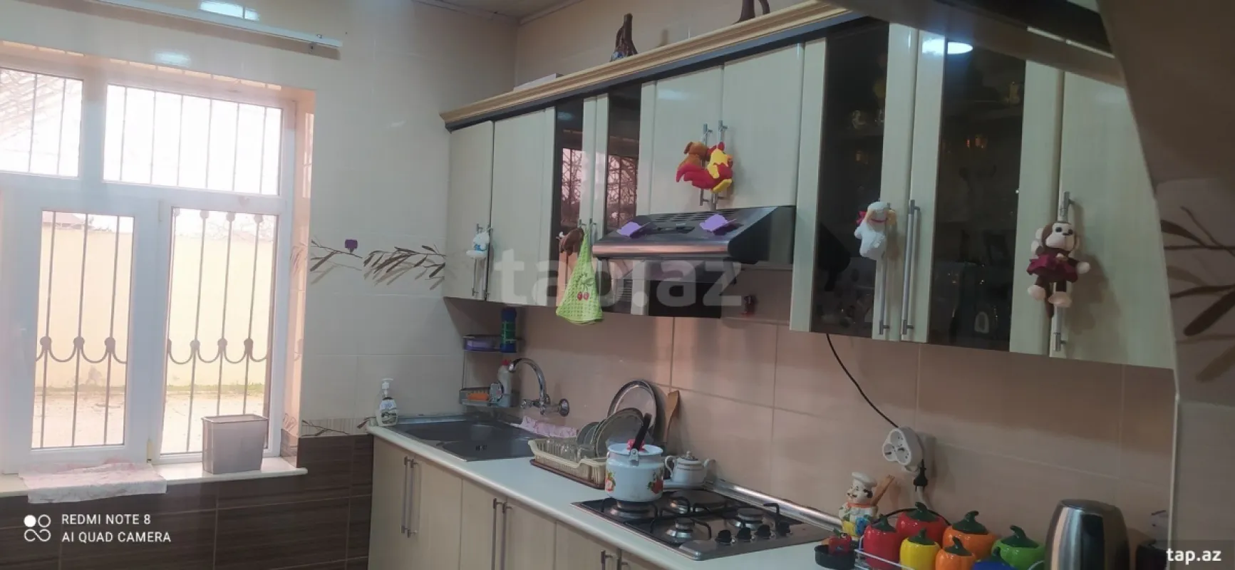 Satılır 5 otaqlı həyət evi