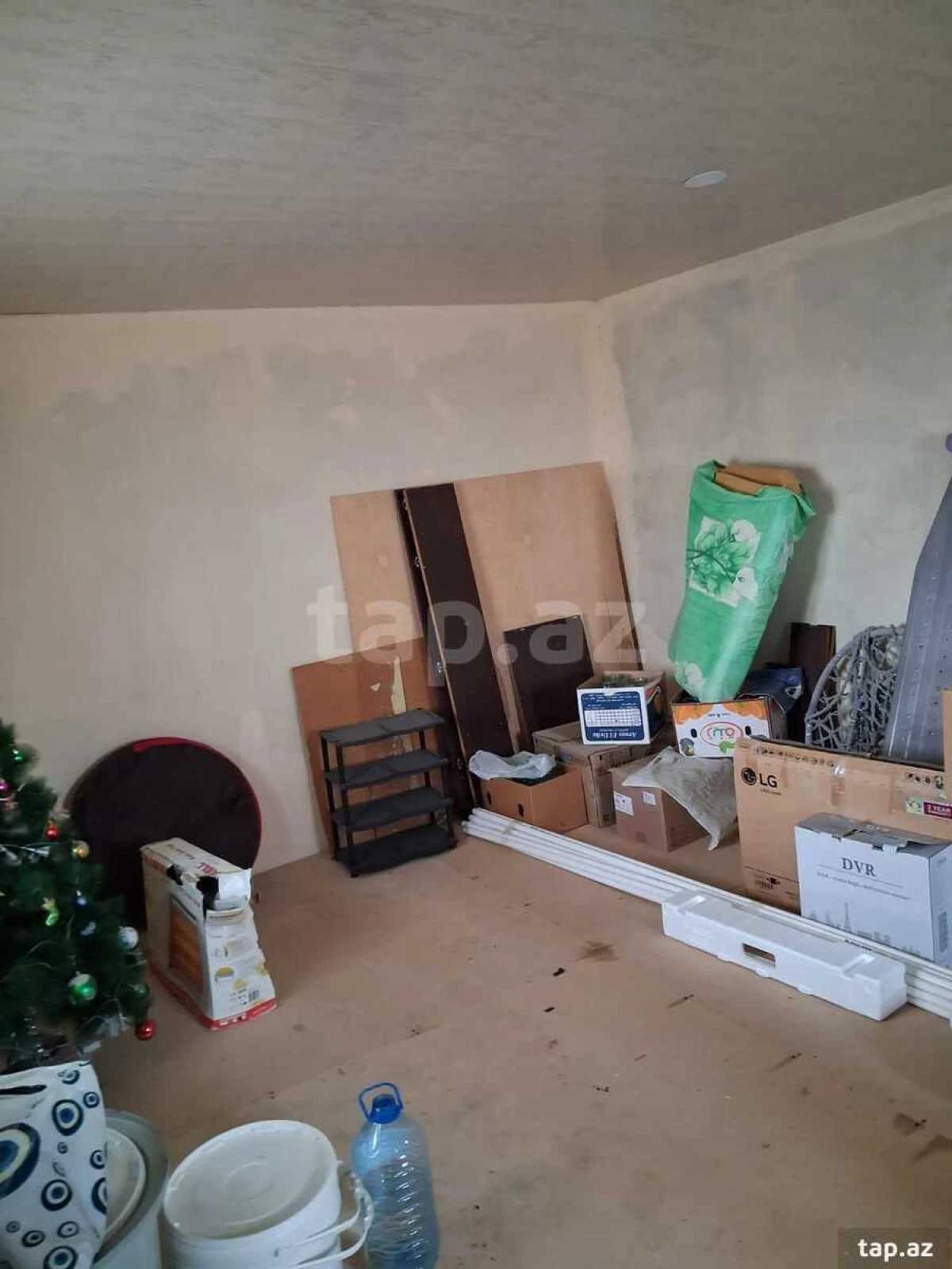 Satılır 5 otaqlı həyət evi