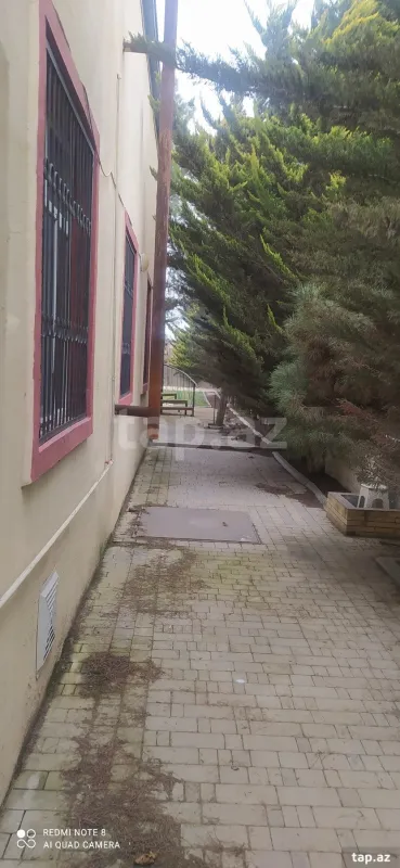 Satılır 5 otaqlı həyət evi