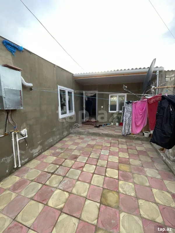 Satılır 3 otaqlı həyət evi 60 m²