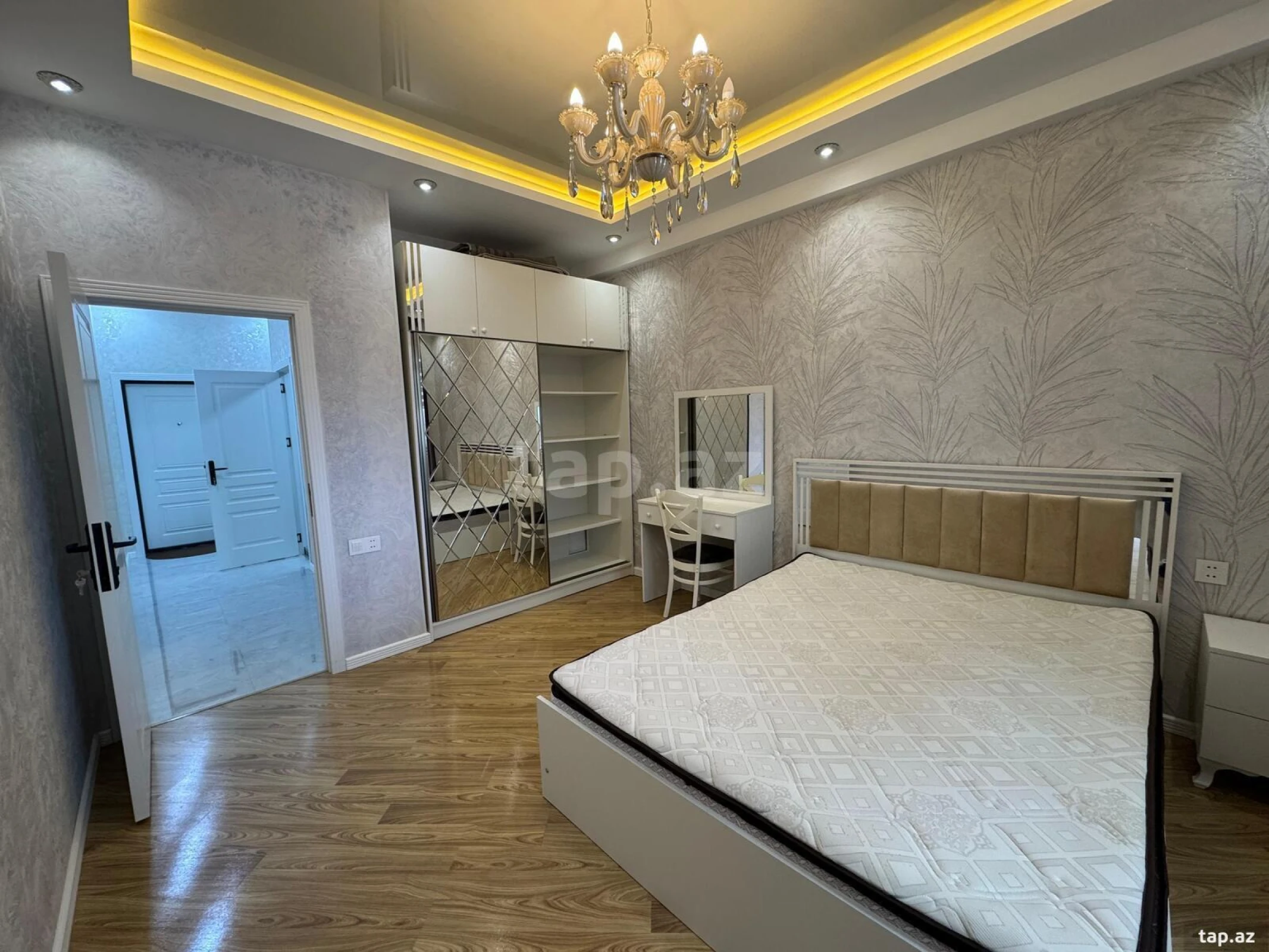 Kirayə verilir 2 otaqlı yeni tikili 62 m²