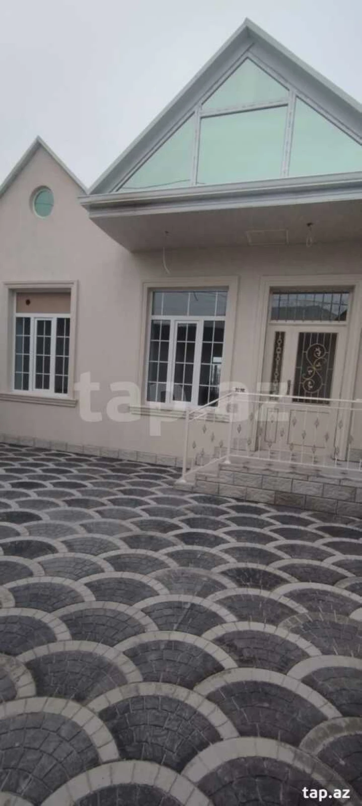 Satılır 3 otaqlı həyət evi