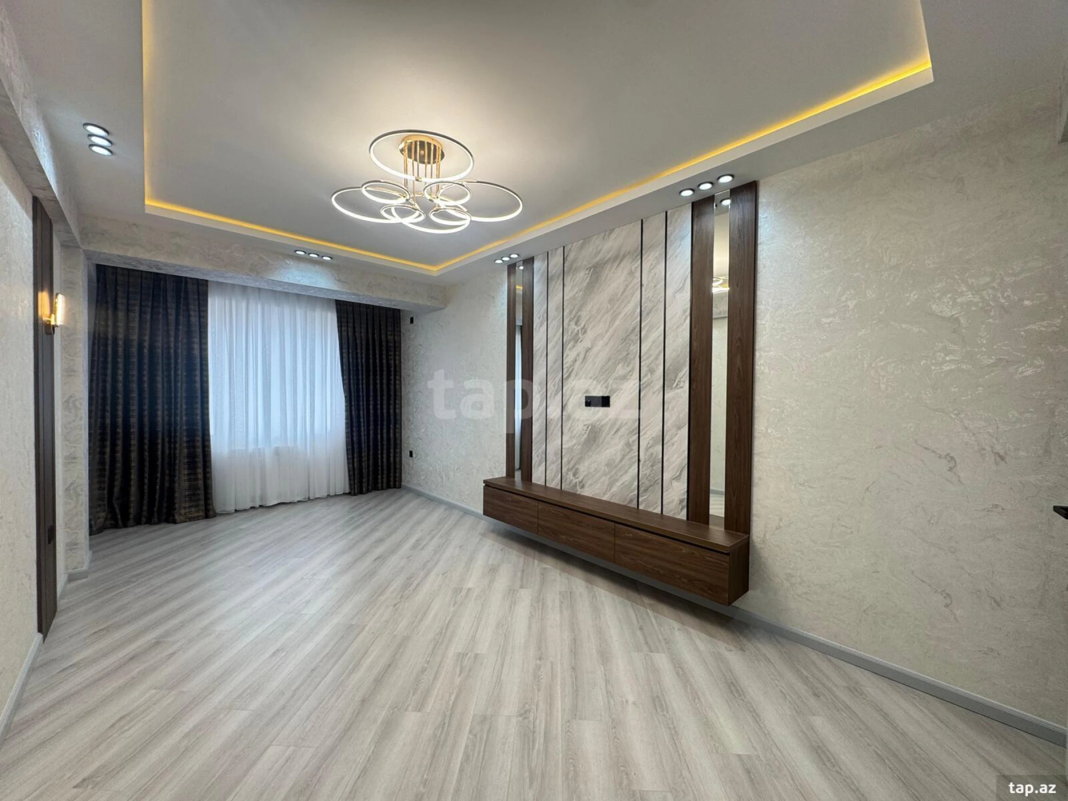 Satılır 3 otaqlı yeni tikili 88 m²