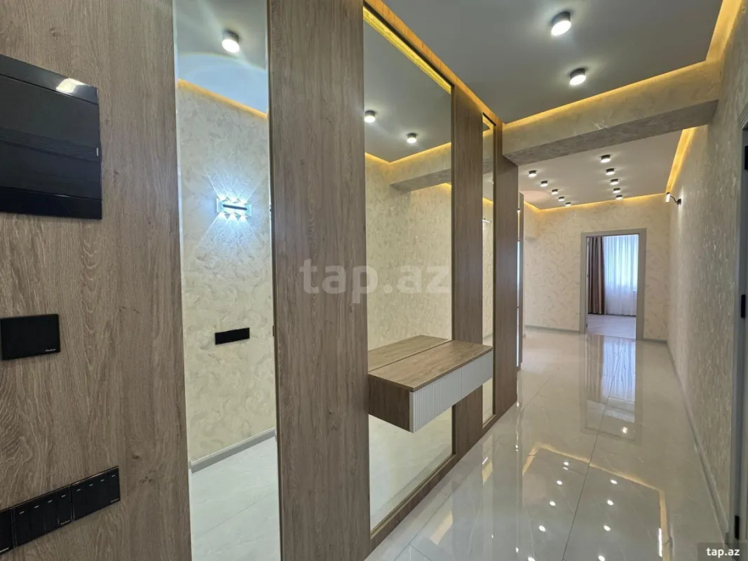 Satılır 3 otaqlı yeni tikili 88 m²