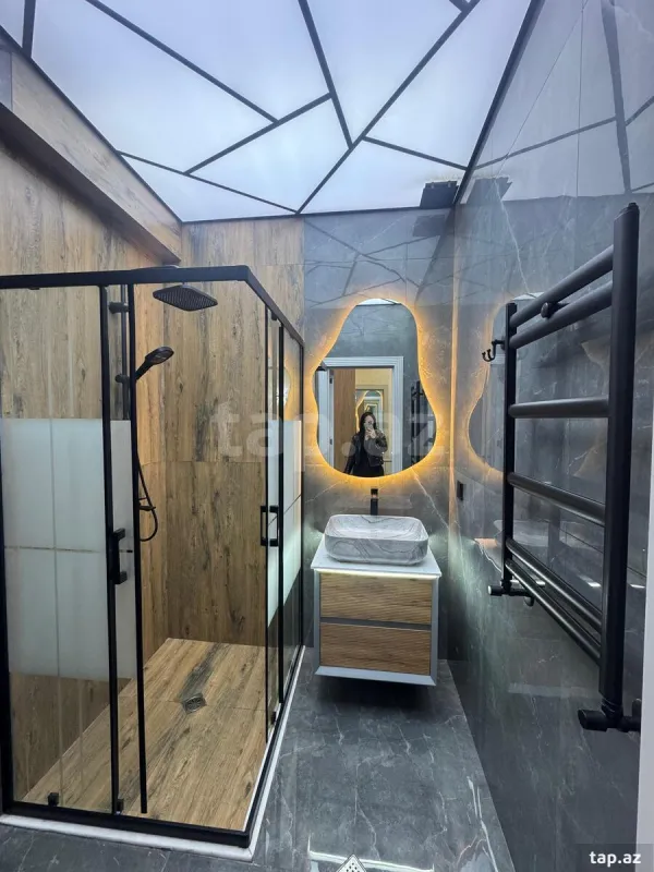 Satılır 3 otaqlı yeni tikili 88 m²