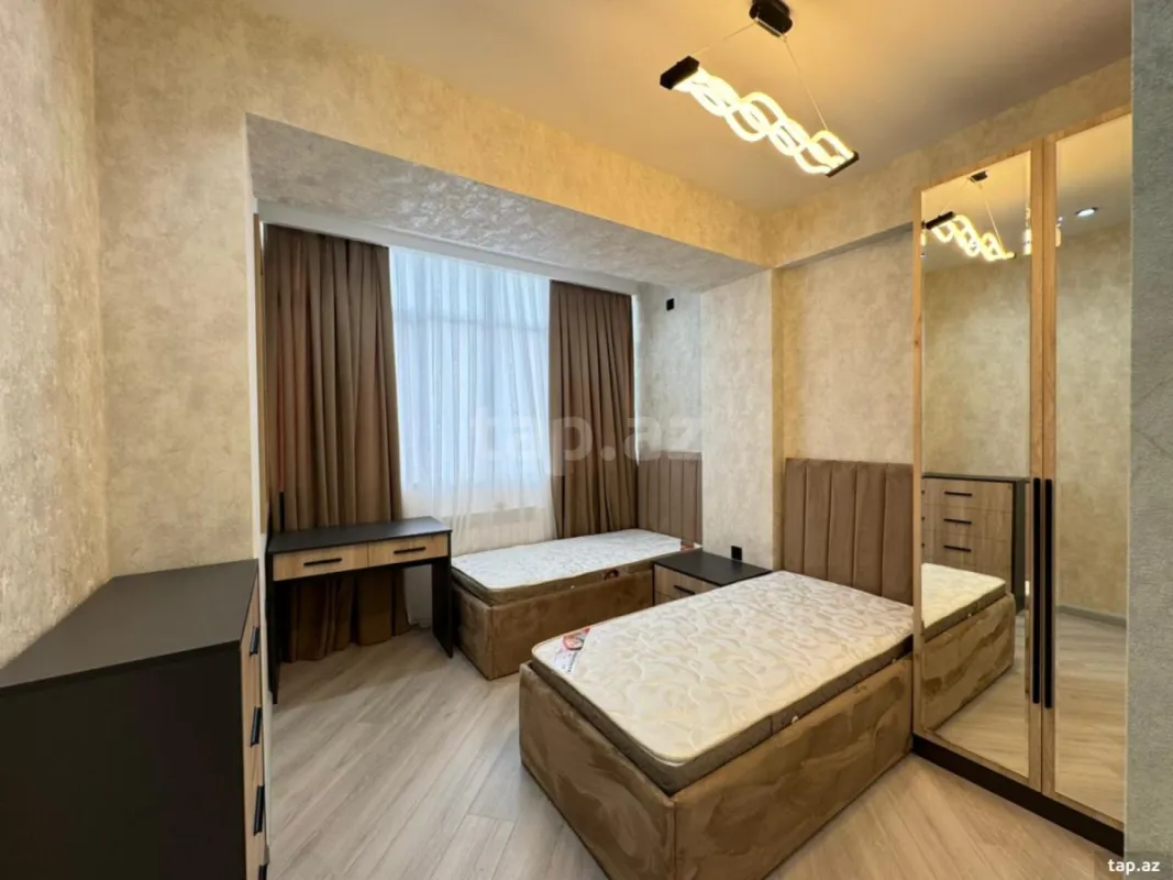 Satılır 3 otaqlı yeni tikili 88 m²