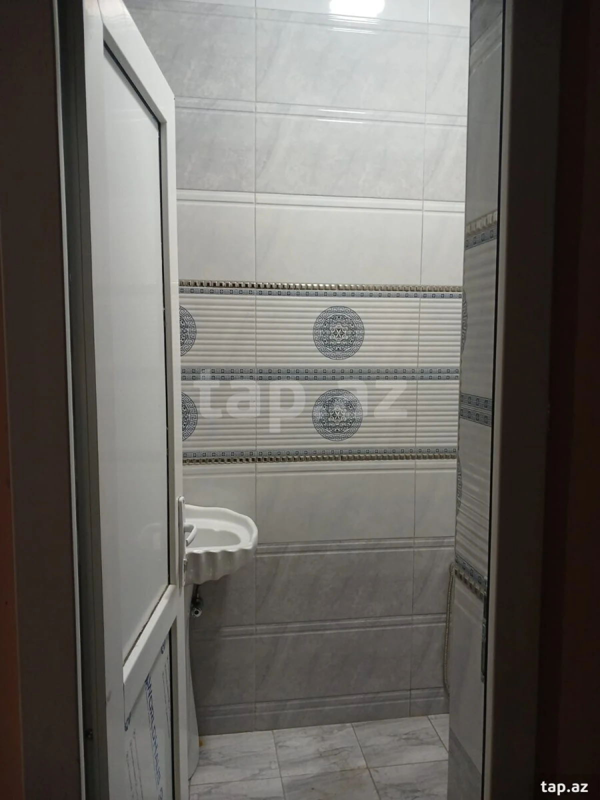 Kirayə verilir 3 otaqlı həyət evi