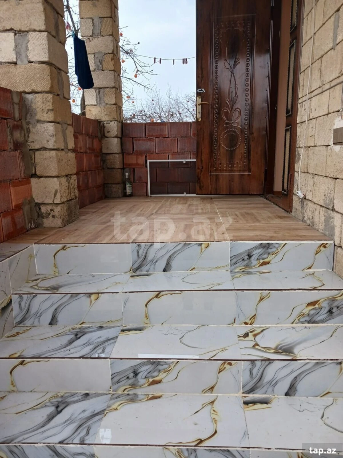 Kirayə verilir 3 otaqlı həyət evi