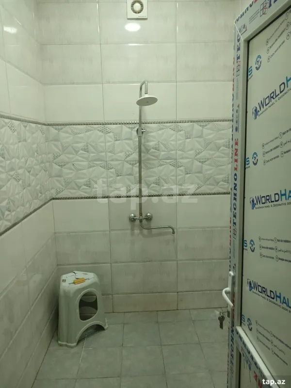 Kirayə verilir 3 otaqlı həyət evi