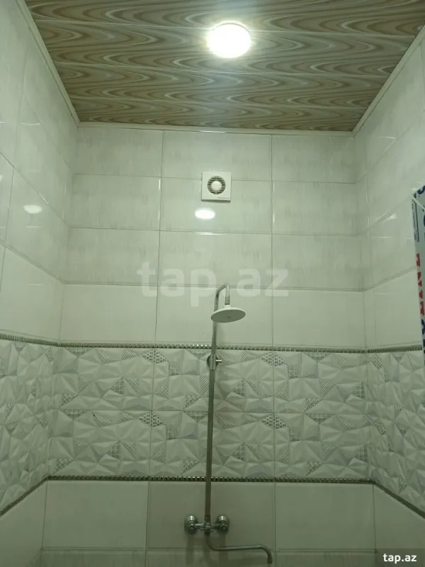 Kirayə verilir 3 otaqlı həyət evi