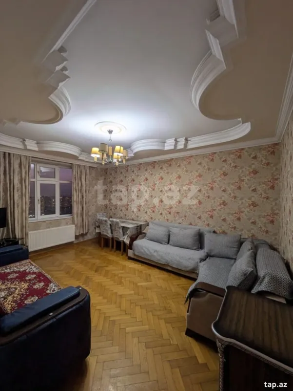 Kirayə verilir 3 otaqlı yeni tikili 75 m²