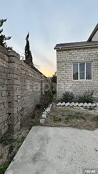 Satılır 3 otaqlı həyət evi