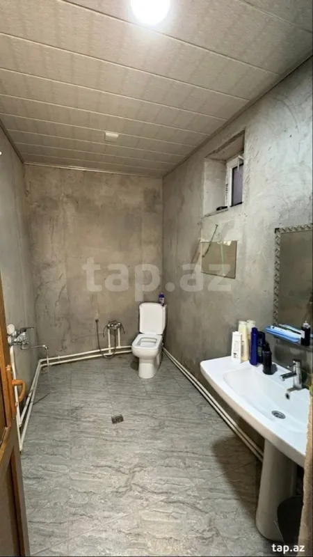 Satılır 3 otaqlı həyət evi