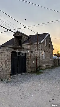 Satılır 3 otaqlı həyət evi