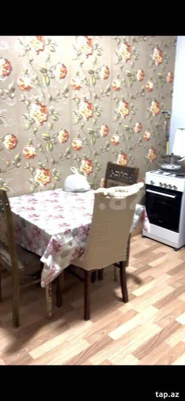 Kirayə verilir 2 otaqlı mənzil 35 m²