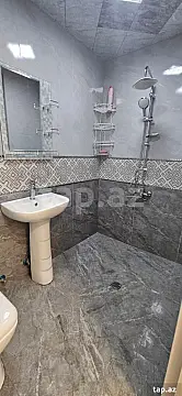 Kirayə verilir 2 otaqlı yeni tikili 70 m²