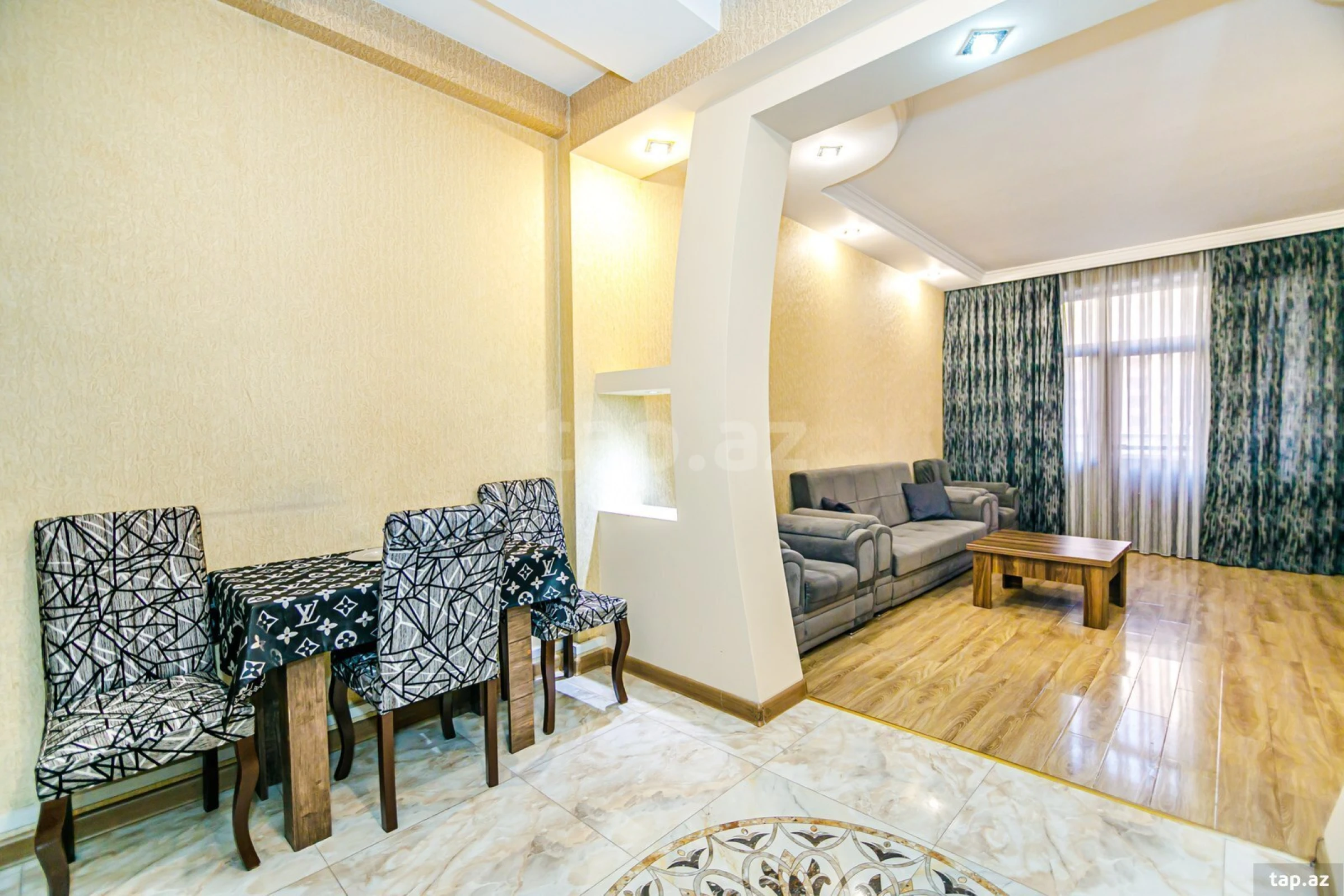 Kirayə verilir 2 otaqlı yeni tikili 80 m²