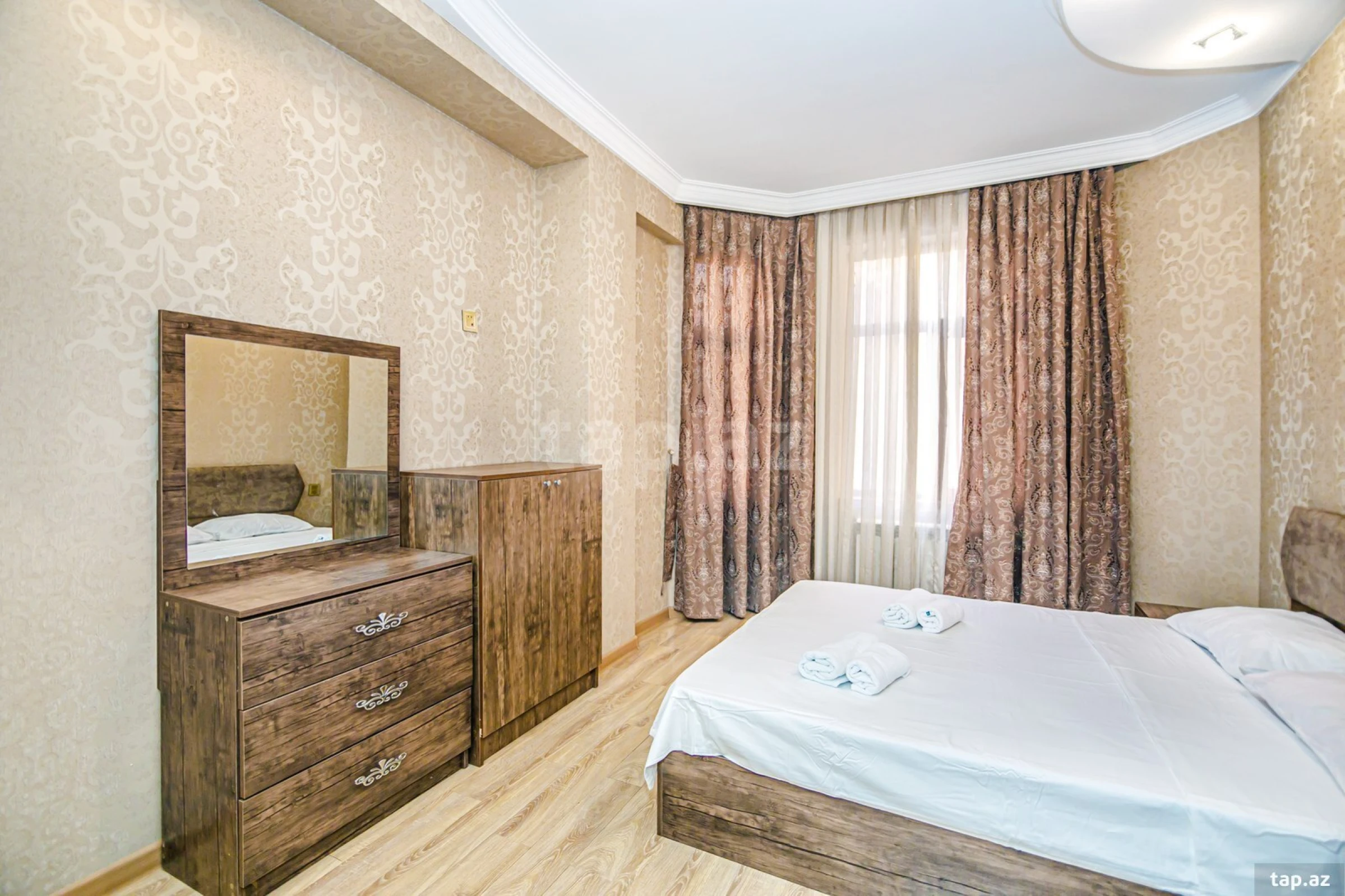 Kirayə verilir 2 otaqlı yeni tikili 80 m²