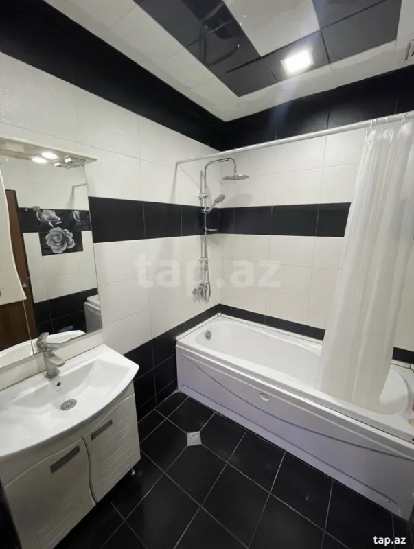 Kirayə verilir 2 otaqlı yeni tikili 100 m²