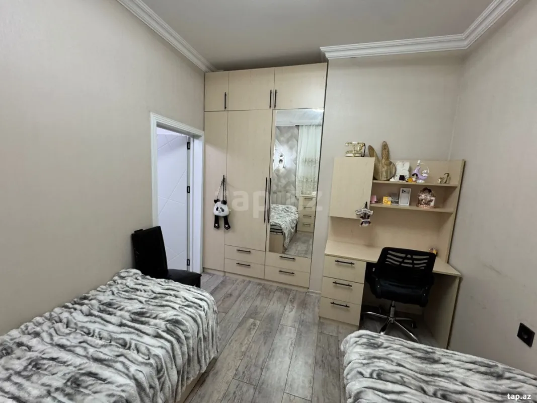 Satılır 3 otaqlı yeni tikili 65 m²