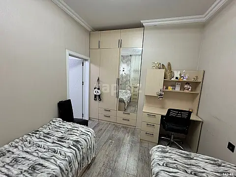 Satılır 3 otaqlı yeni tikili 65 m²