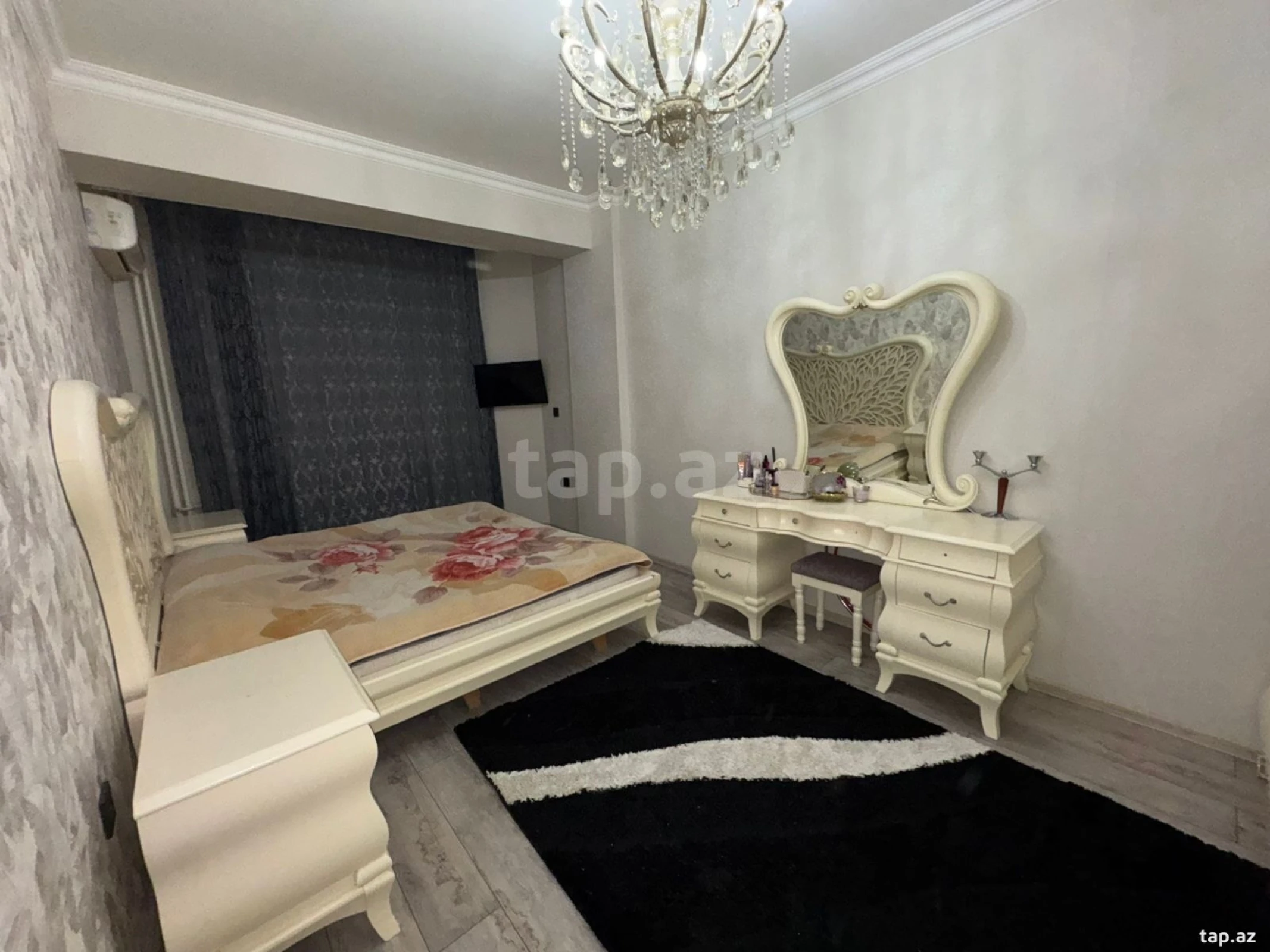 Satılır 3 otaqlı yeni tikili 65 m²