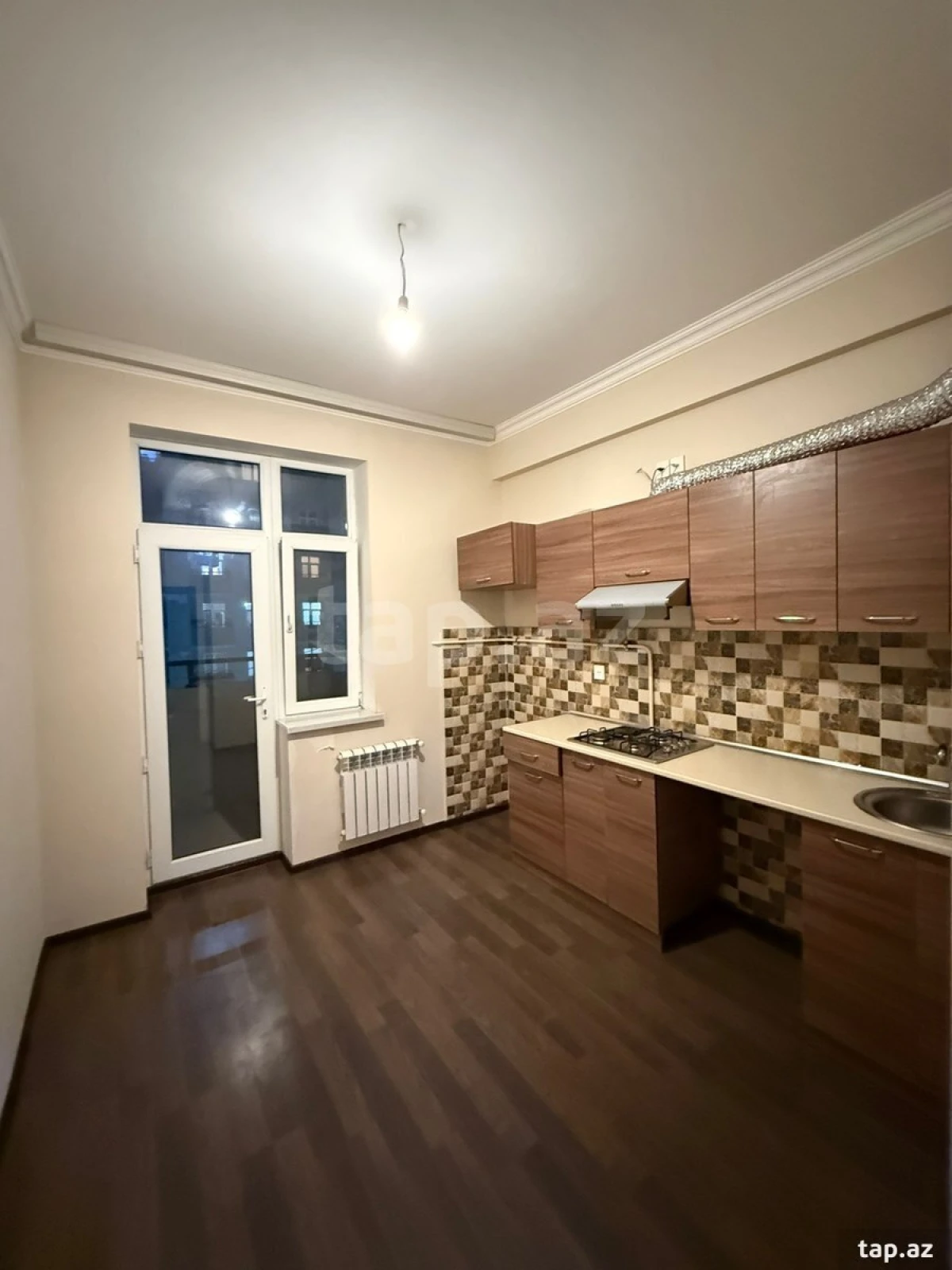 Kirayə verilir 3 otaqlı yeni tikili 77 m²