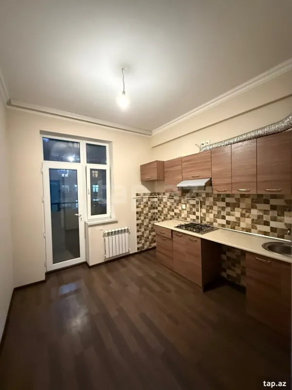 Kirayə verilir 3 otaqlı yeni tikili 77 m²